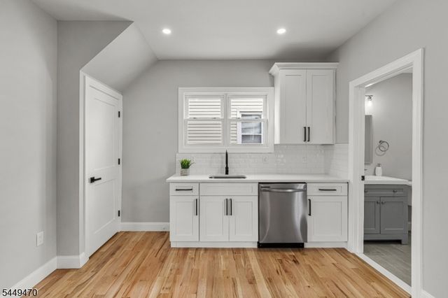 184 Old Bridge Tpke, South River Boro, NJ 08882