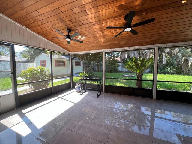 8936 ROSE HILL DRIVE, Orlando, FL 32818