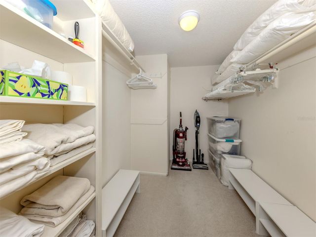 230 SANTA MARIA STREET 330, Venice, FL 34285