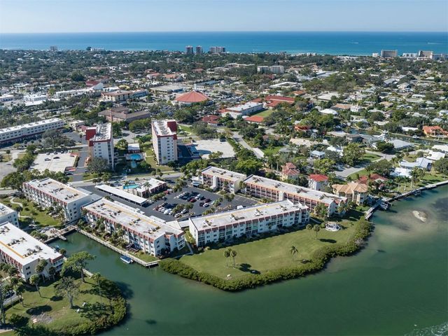 230 SANTA MARIA STREET 330, Venice, FL 34285