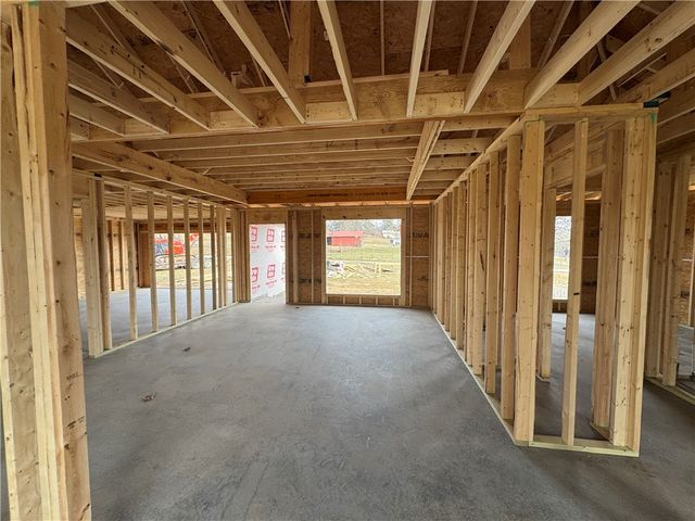 49 NC 8218, Jasper, AR 72641