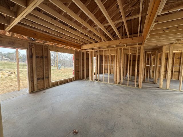 49 NC 8218, Jasper, AR 72641