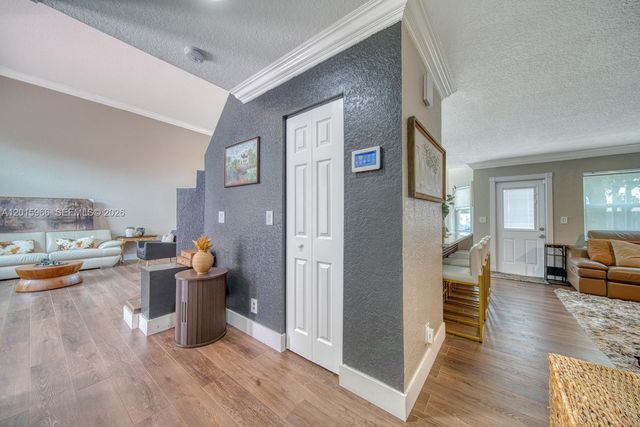 6554 Geneva St, Lake Worth, FL 33467