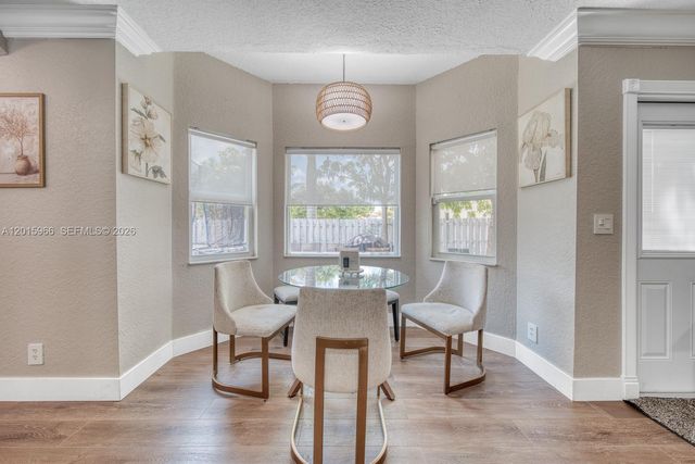 6554 Geneva St, Lake Worth, FL 33467