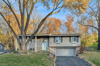 12703 Pheasant Run, Burnsville, MN 55337