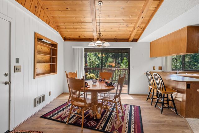2015 E Mokelumne Dr, Arnold, CA 95223
