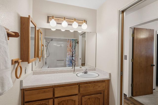 2015 E Mokelumne Dr, Arnold, CA 95223