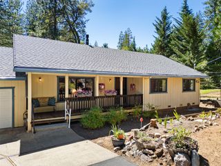 2015 E Mokelumne Dr, Arnold, CA 95223