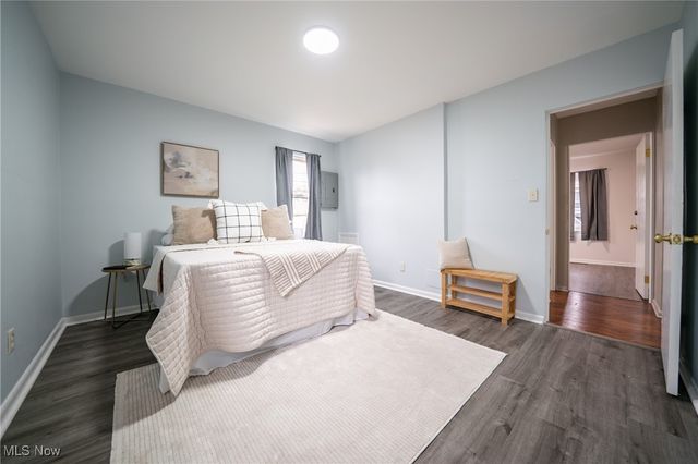 3018 Center Drive, Parma, OH 44134