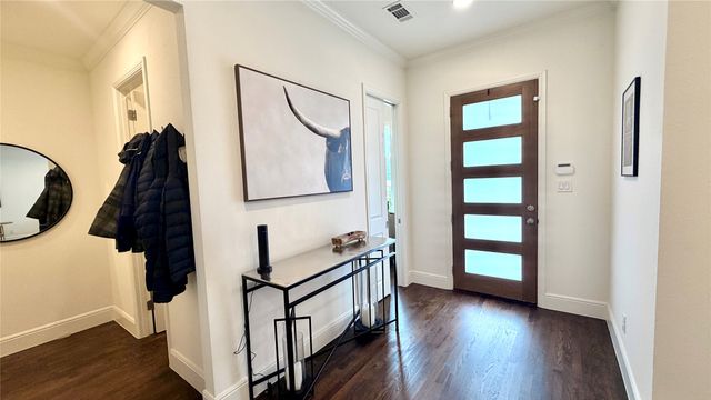 4233 Watercourse Drive, Fort Worth, TX 76109