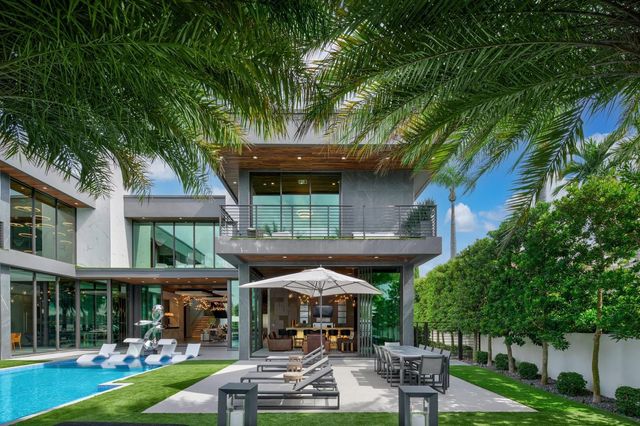 671 Middle River Drive, Fort Lauderdale, FL 33304