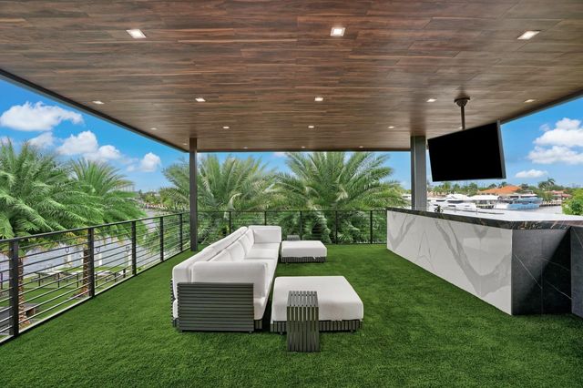 671 Middle River Drive, Fort Lauderdale, FL 33304