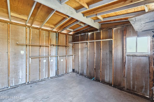 114 E Delano Street, Tucson, AZ 85705