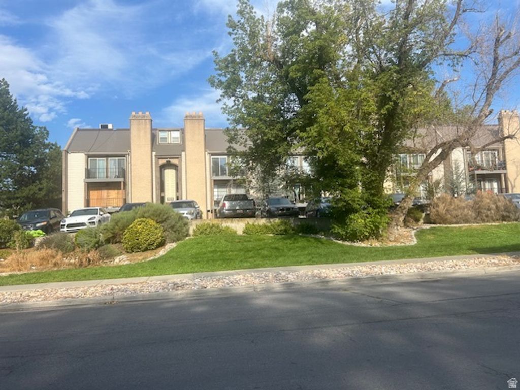 5321 S 580 E #A, Cottonwood Heights, UT 84093 — exterior
