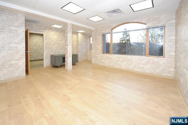 600 Godwin Avenue Ste 5, Midland Park, NJ 07432