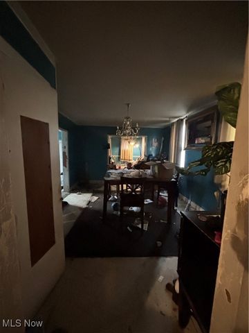 7207 Ivy Avenue, Cleveland, OH 44127