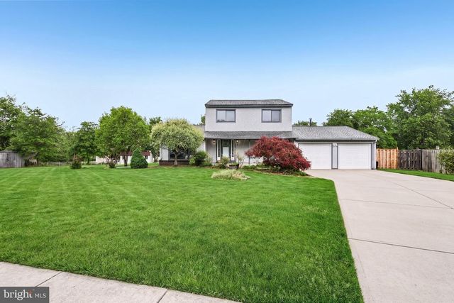 5 ELLIS COURT, Monmouth Junction, NJ 08852