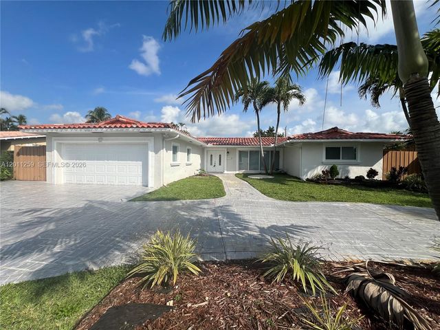 4233 S Jackson St, Hollywood, FL 33021