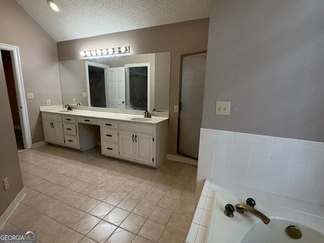 1207 Chennault Drive, Dublin, GA 31021