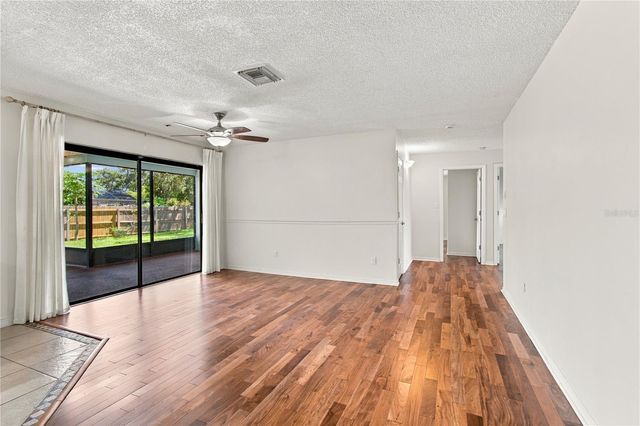 1507 POINSETTIA AVENUE, Tarpon Springs, FL 34689