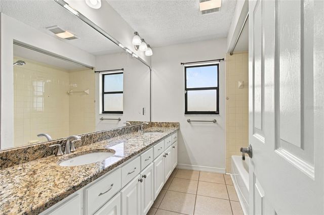 1507 POINSETTIA AVENUE, Tarpon Springs, FL 34689