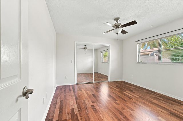 1507 POINSETTIA AVENUE, Tarpon Springs, FL 34689