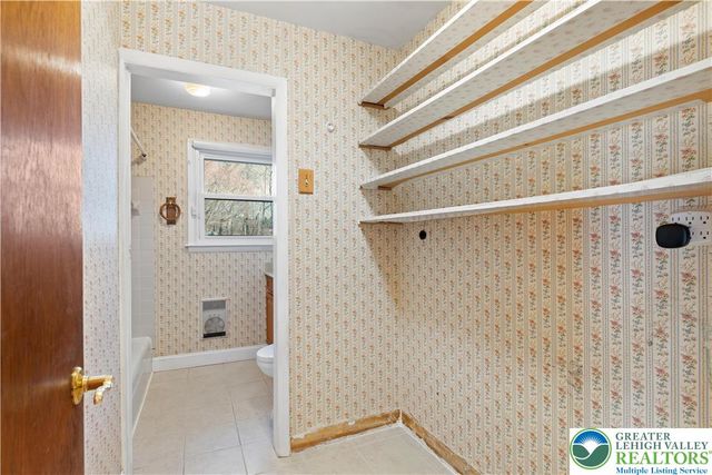 961 Passer Road, Springfield Twp, PA 18036