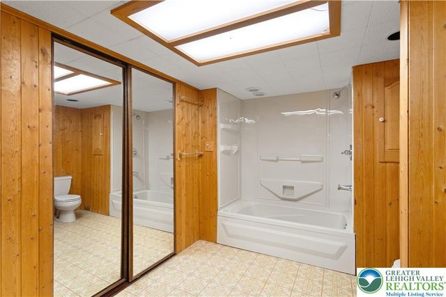 961 Passer Road, Springfield Twp, PA 18036