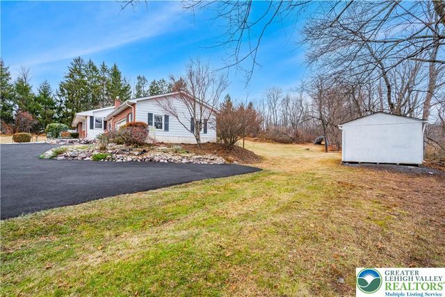 961 Passer Road, Springfield Twp, PA 18036