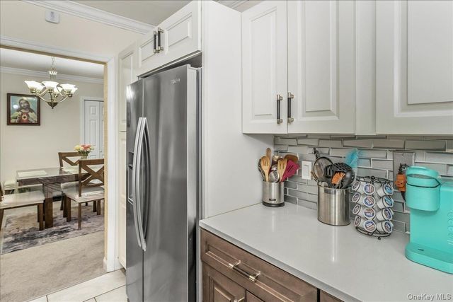 32-25 90th Street 411, East Elmhurst, NY 11369