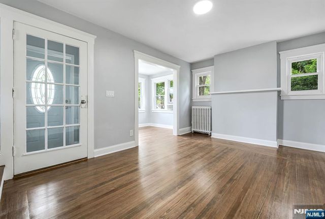 1470 Gaylord Terrace, Teaneck, NJ 07666