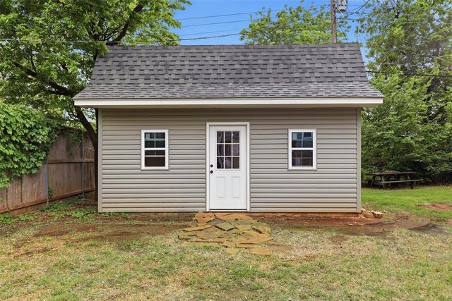 2704 NW 25th Street, Oklahoma City, OK 73107