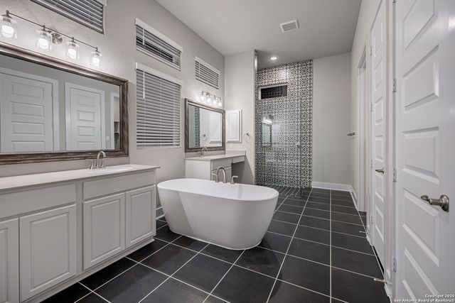 524 Caliban, Cibolo, TX 78108