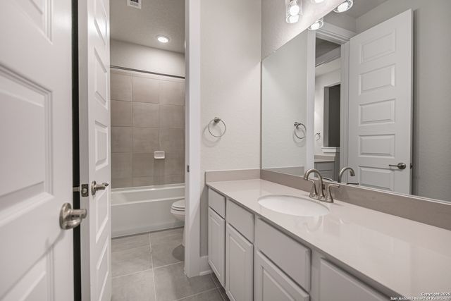 524 Caliban, Cibolo, TX 78108