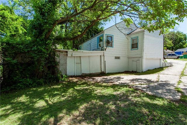 2520 Haskell Avenue, Kansas City, KS 66104
