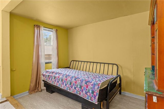 2520 Haskell Avenue, Kansas City, KS 66104