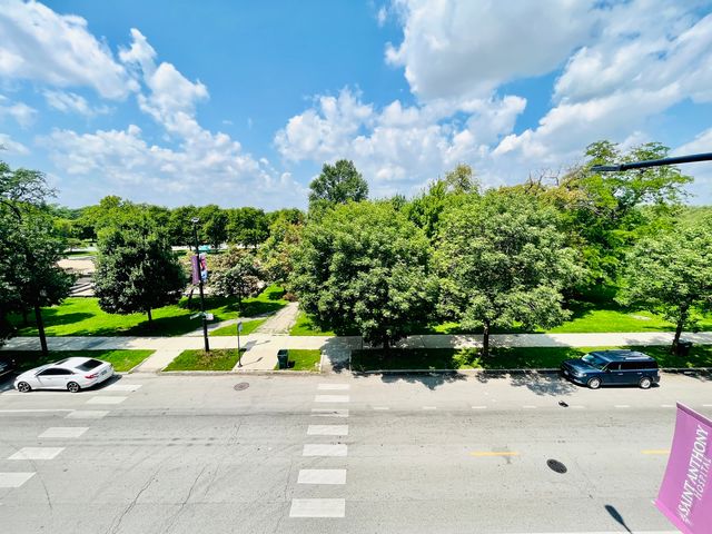 2752 W 14 Street, Chicago, IL 60608