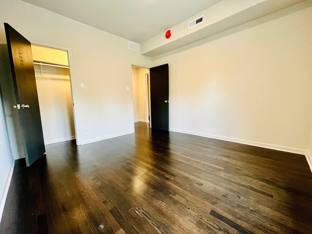 2752 W 14 Street, Chicago, IL 60608