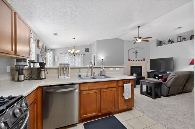 8323 Chilte Pine Road NW, Albuquerque, NM 87120