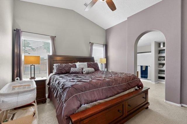 8323 Chilte Pine Road NW, Albuquerque, NM 87120