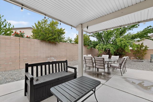 8323 Chilte Pine Road NW, Albuquerque, NM 87120