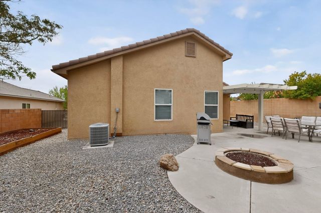 8323 Chilte Pine Road NW, Albuquerque, NM 87120