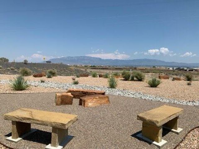 8323 Chilte Pine Road NW, Albuquerque, NM 87120