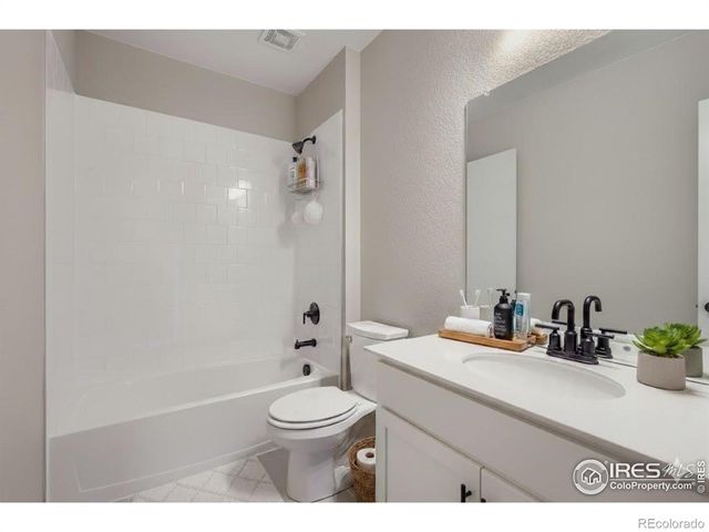 919 Schlagel Street 8, Fort Collins, CO 80524