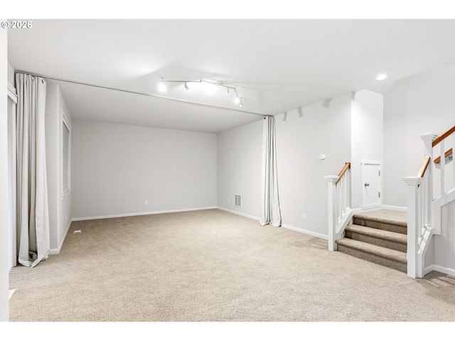 12762 Se 157TH Ave, Happy Valley, OR 97086