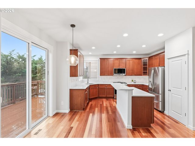 12762 Se 157TH Ave, Happy Valley, OR 97086