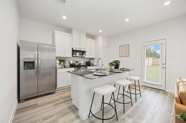 2613 Mchenry Landing, Houston, TX 77051