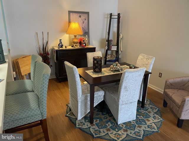 1907 WATERS EDGE DR #128, Newark, DE 19702