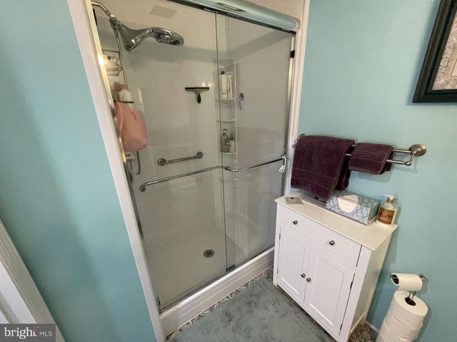 1907 WATERS EDGE DR #128, Newark, DE 19702