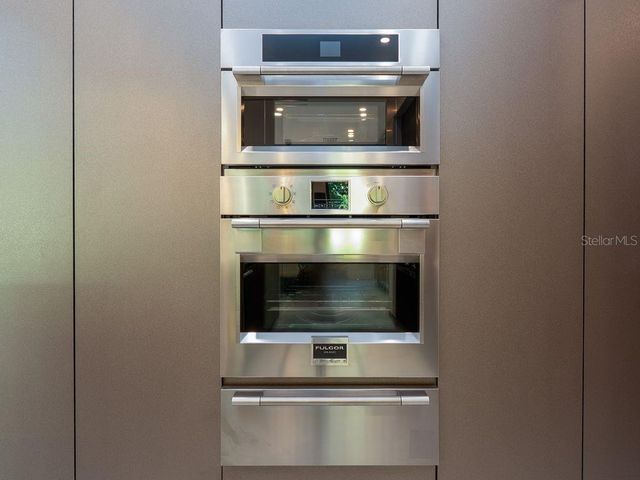 2413 CLEMATIS STREET, Sarasota, FL 34239